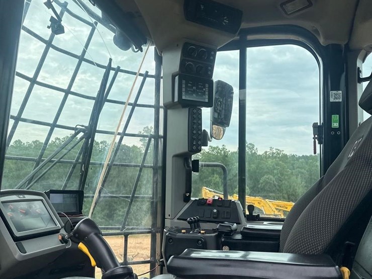 2021-caterpillar-980m-image-31
