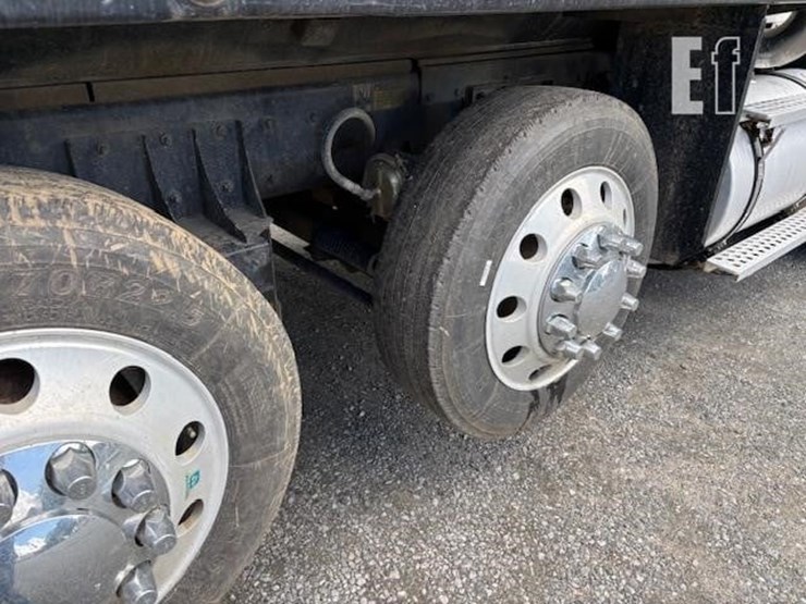 2006-kenworth-t800-image-25
