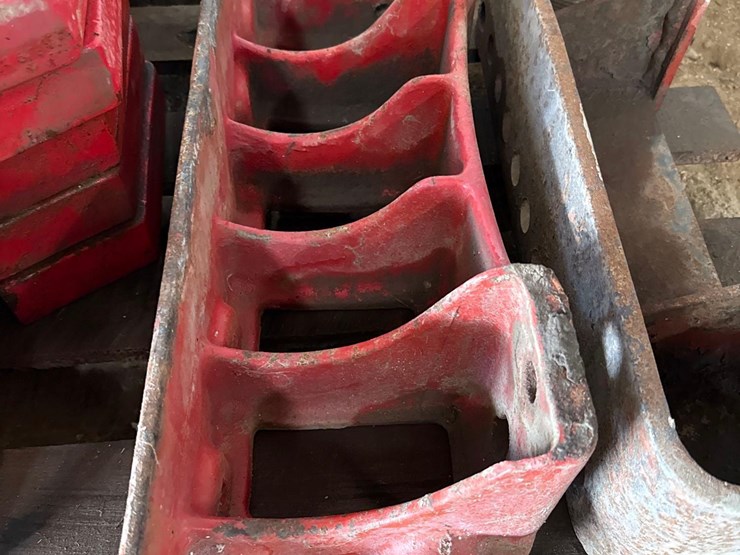 2–ih-weight-brackets-image-3