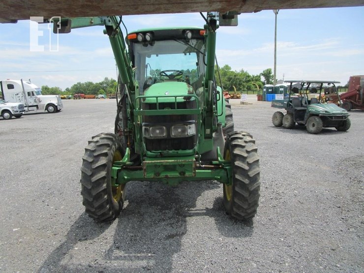 john-deere-6120-image-3
