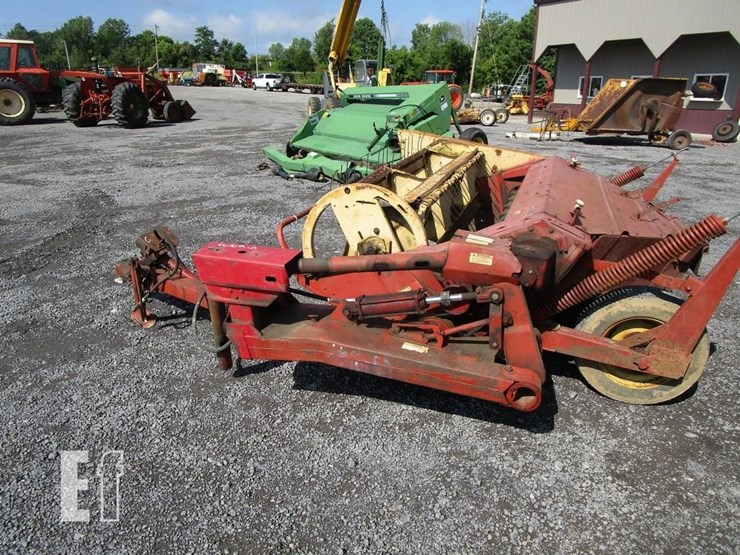 new-holland-477-image-8