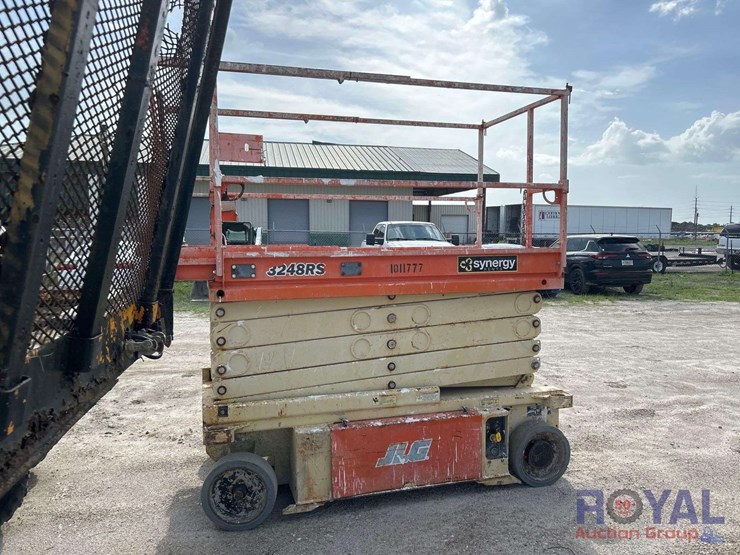 2016-jlg-3248rs-image-3