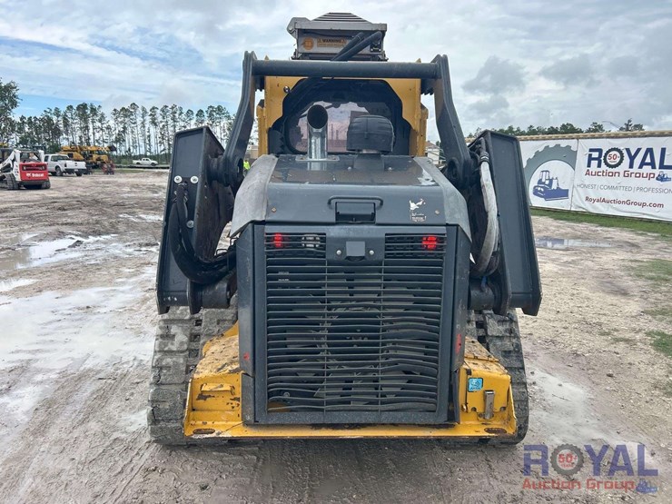 2021-deere-333g-image-19