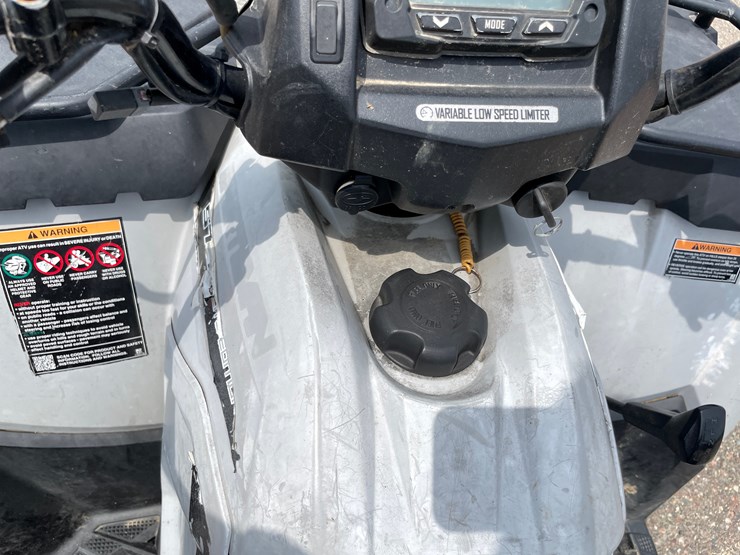 #1064-•-2018-polaris-570-utility-edition-4x4-image-28
