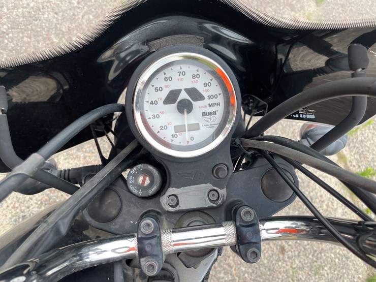 #1076-•-2001-h-d-buell-blast-(has-wi-title)-image-9