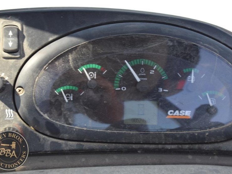2012-case-590sn-image-63