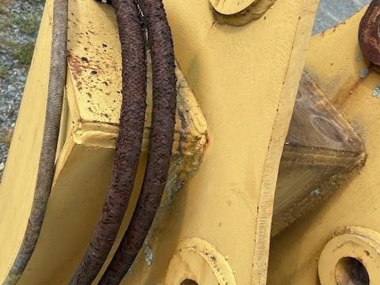yellow-pipe-layer-image-5
