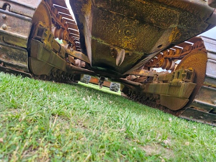 caterpillar-d7-image-21