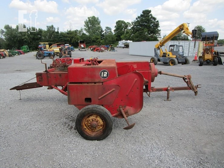 massey-ferguson-12-image-1