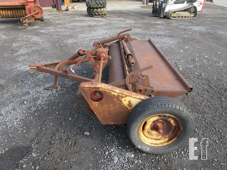 new-holland-404-image-4