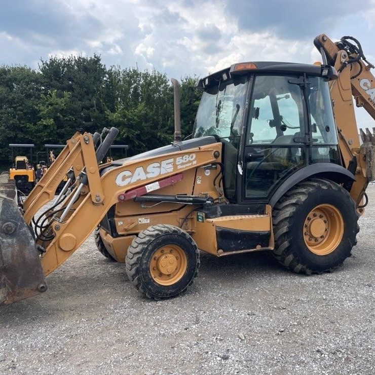 2013 CASE 580SN
