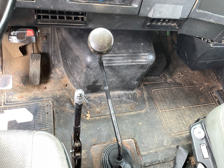 #1012-•-1993-international-dump-truck-(has-wi-title)-image-79