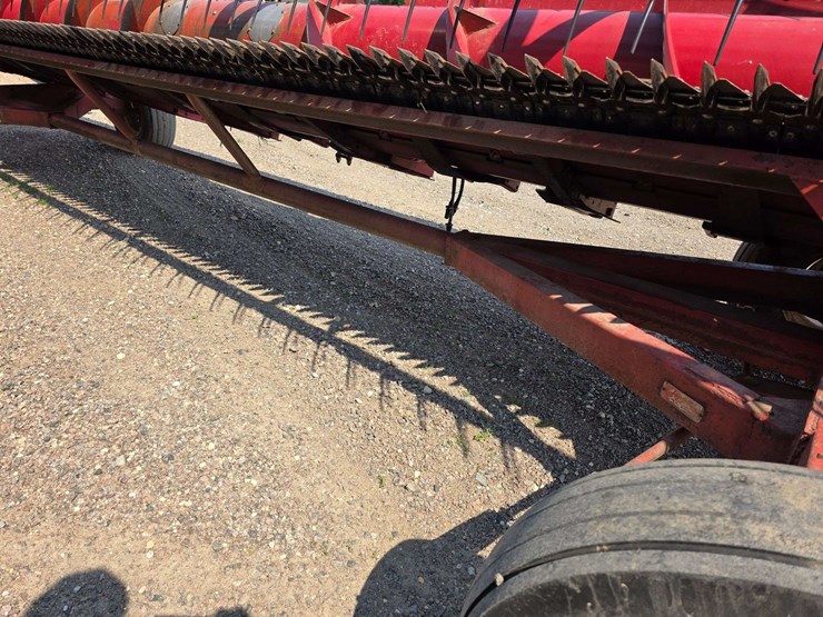 ih-model-1020-bean-head,-25’-wide,-bolt-on-sections,-comes-with-4-wheel-header-trailer,-9.5l-14-tire-image-26
