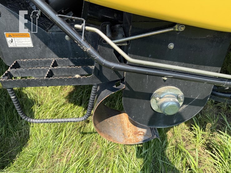 new-holland-cr960-image-57