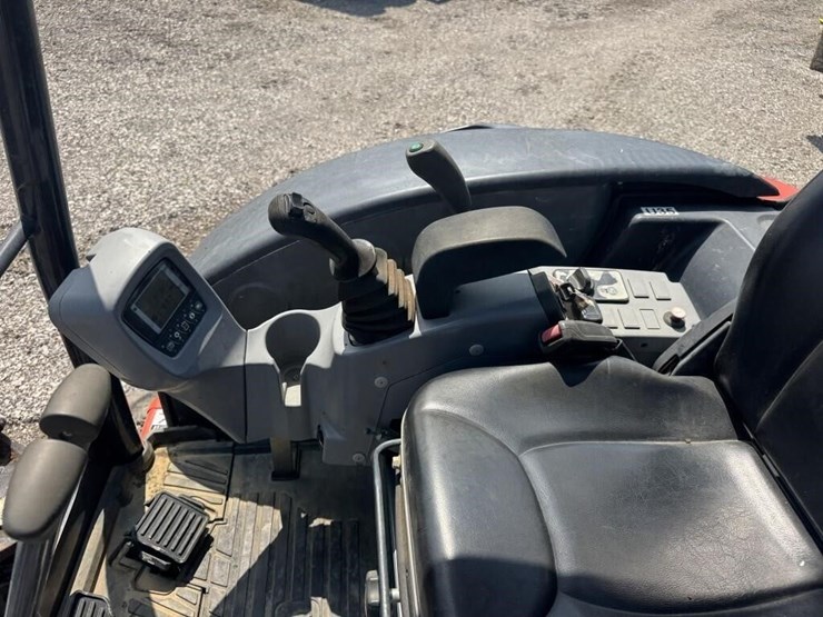 2019-kubota-u35-4-image-20