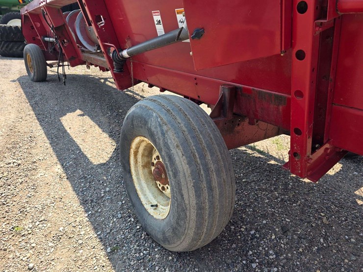 ih-model-1020-bean-head,-25’-wide,-bolt-on-sections,-comes-with-4-wheel-header-trailer,-9.5l-14-tire-image-31