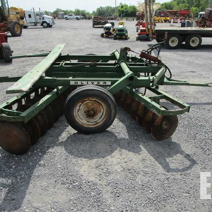 OLIVER 251