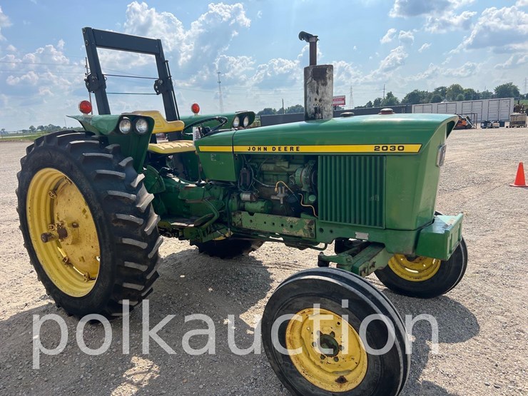 john-deere-2030-image-2