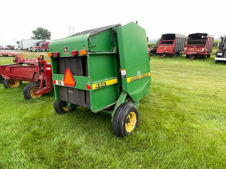john-deere-446-image-5