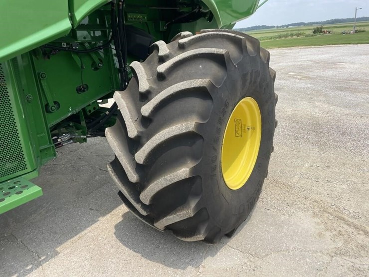 2015-john-deere-s660-image-5