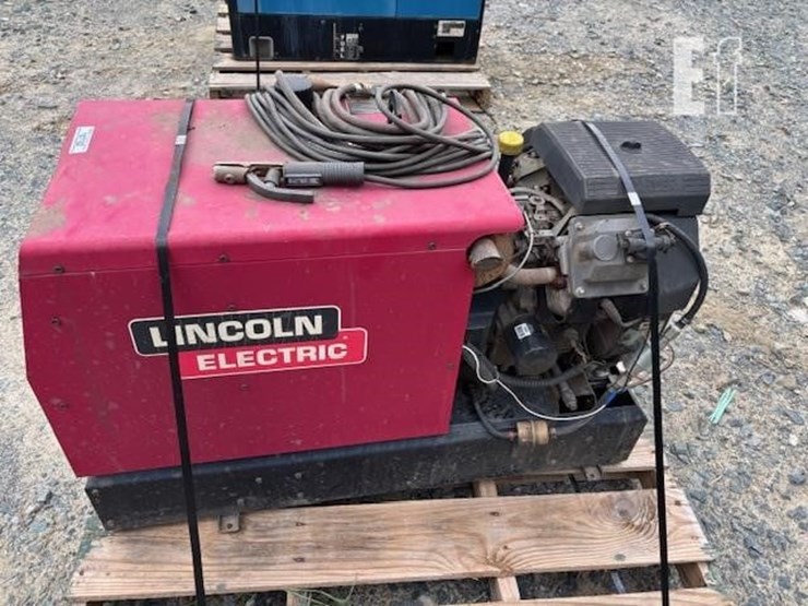 lincoln-electric-ranger-10000-image-2