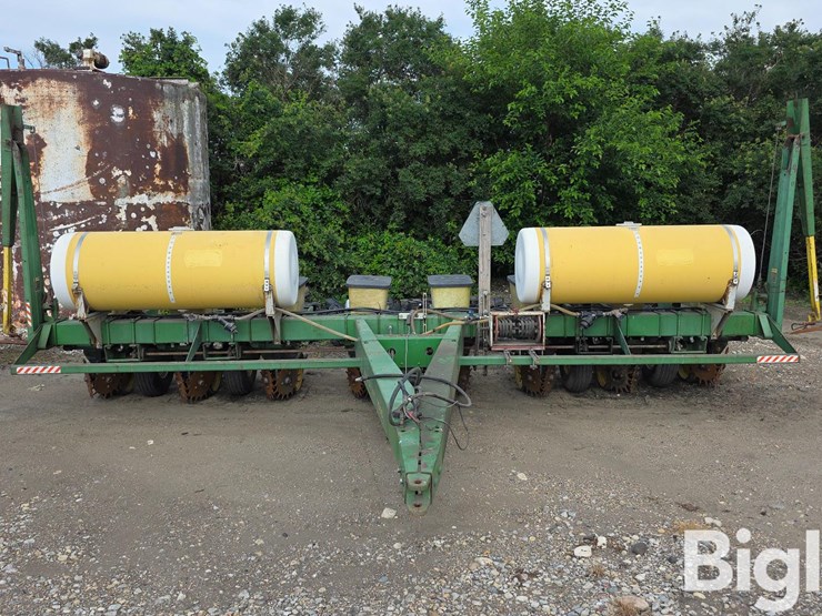 john-deere-7000-image-2