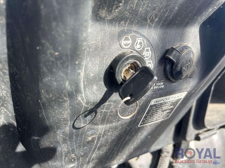 2021-kubota-rtv-x900-image-19