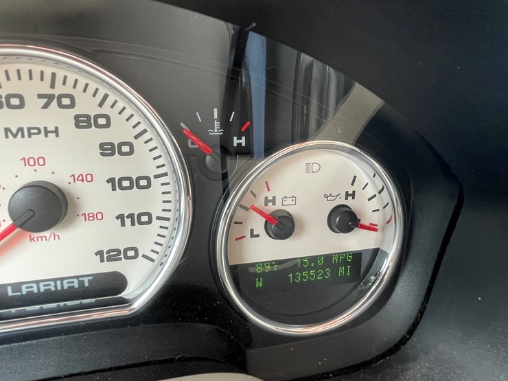 #1037-•-2005-ford-lariat-crew-cab-4x4-(has-wi-title)-image-56