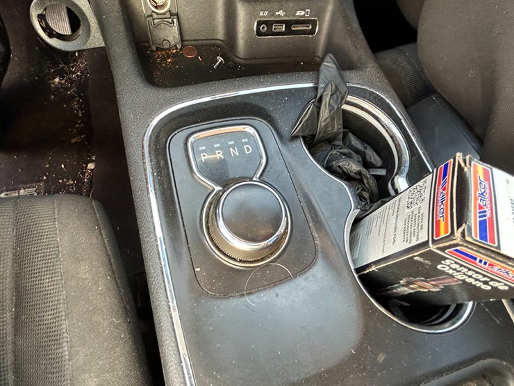 2016-dodge-durango-image-43