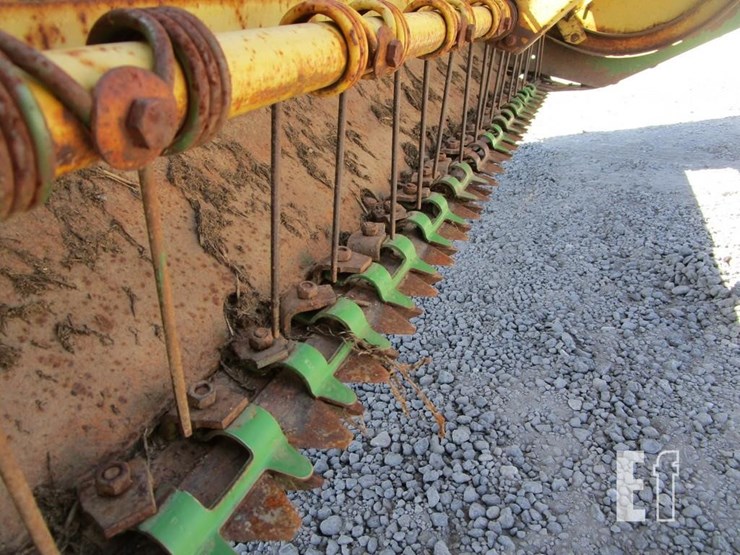 john-deere-1207-image-4