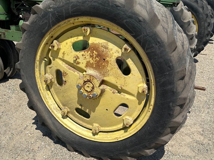 john-deere-60-image-10