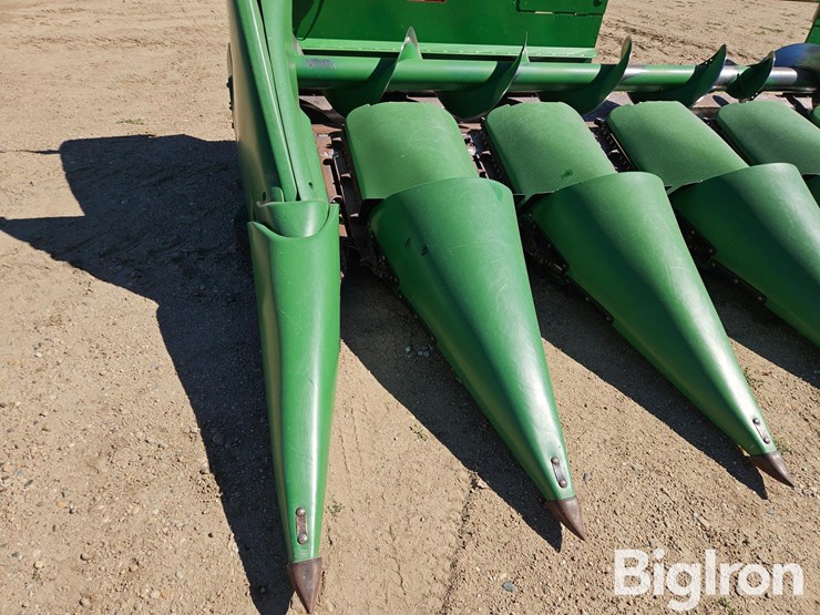 2011-john-deere-608c-stalkmaster-image-12