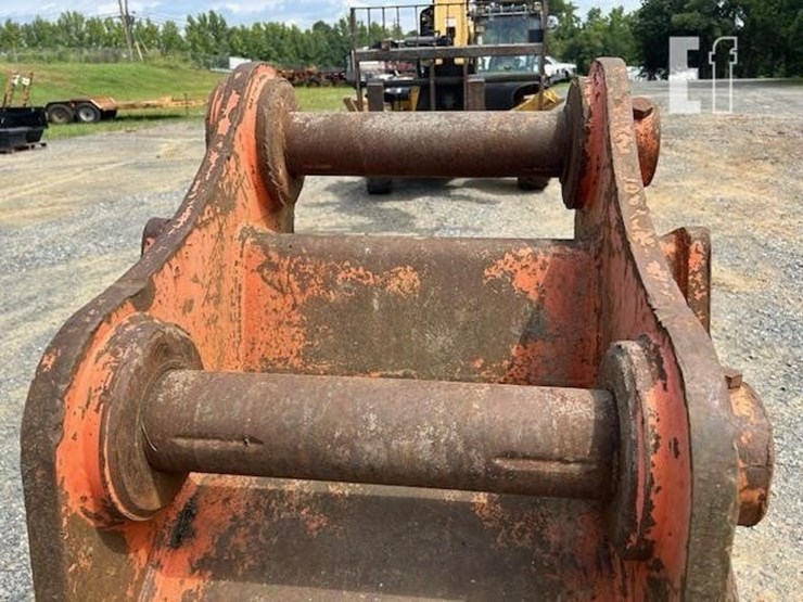 cf-excavator-bucket-image-5
