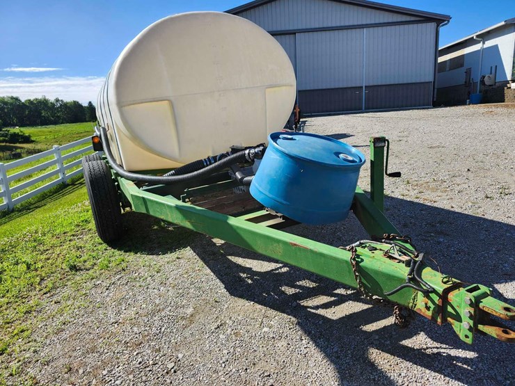 1600-gallon-poly-nurse-trailer-image-17