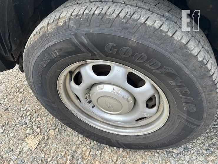 2016-ford-f150-image-19