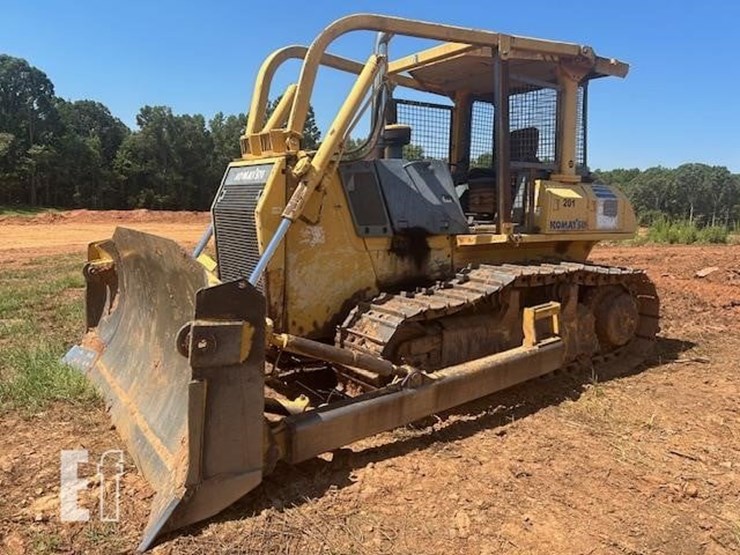 2006-komatsu-d65ex-15e0-image-2