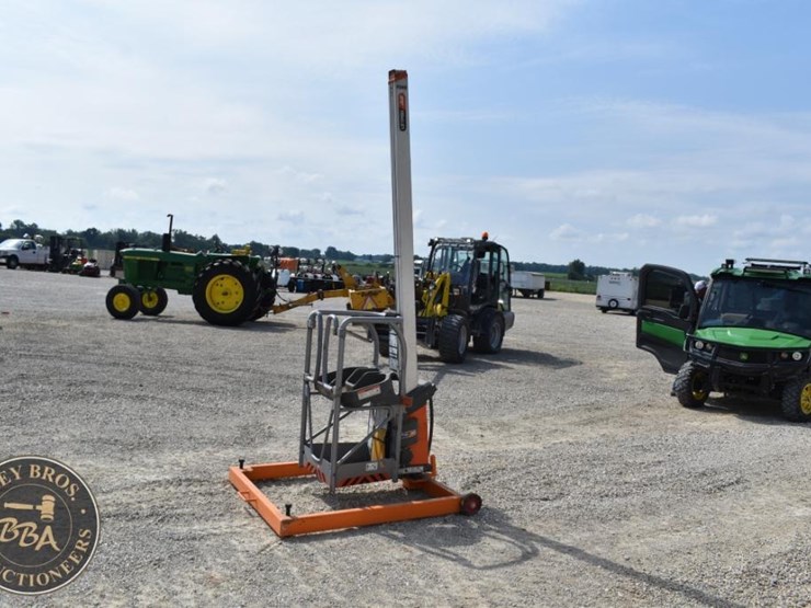 2012-jlg-fs80-image-13