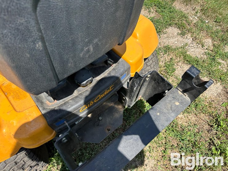 2007-cub-cadet-i1050-image-12