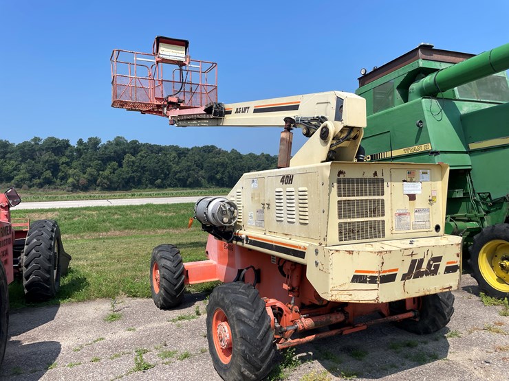 #1004-•-jlg-40h-manlift-image-6