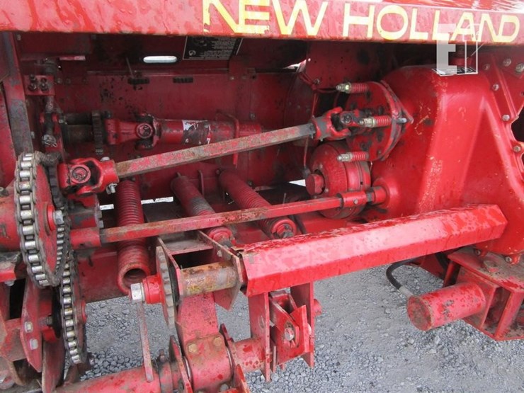 new-holland-900-image-4