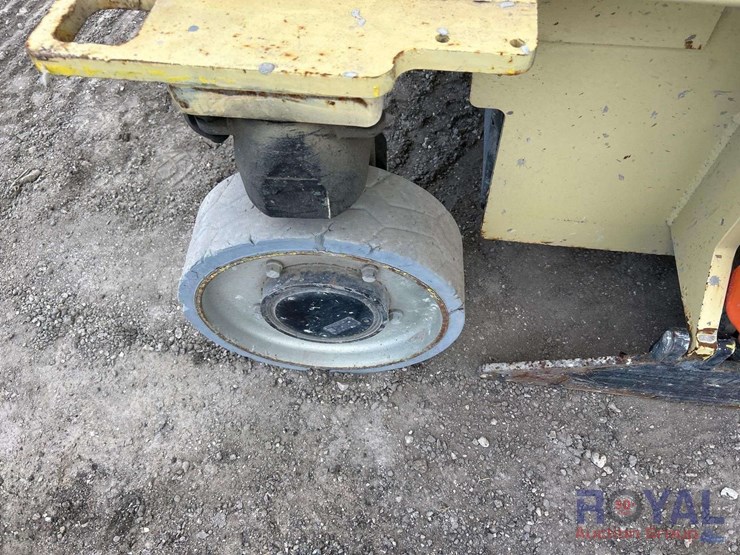 2018-jlg-3246es-image-8