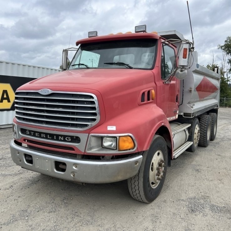 2000 STERLING L9500