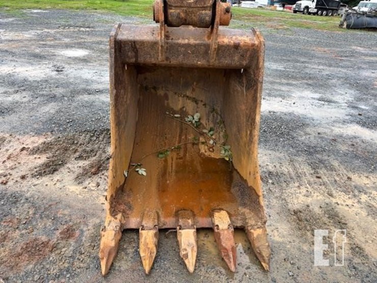 2006-komatsu-pc200-lc-8-image-24