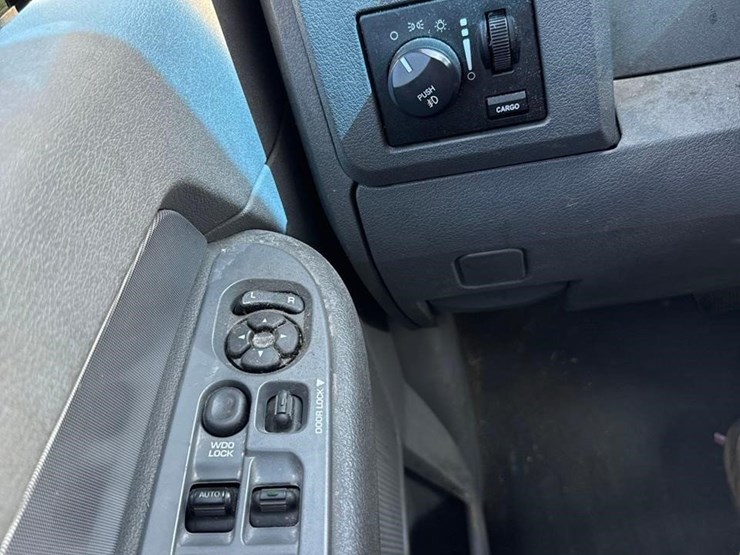2007-dodge-ram-1500-image-17