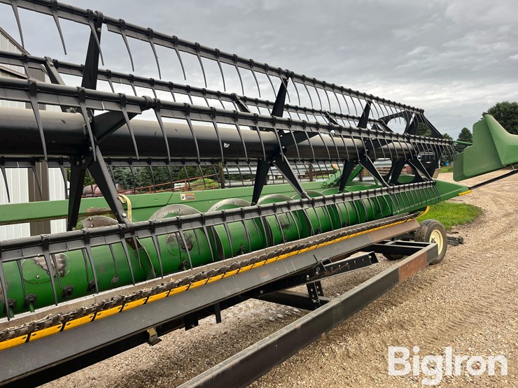 2004-john-deere-630f-image-10
