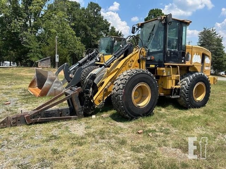 2008-caterpillar-924g-image-1