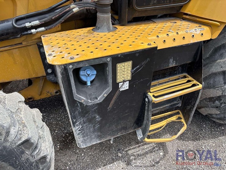 2018-caterpillar-416f2-image-19
