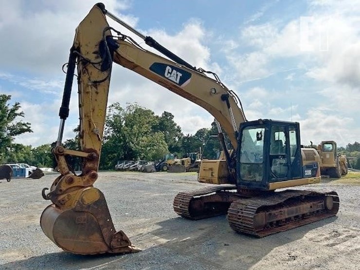 caterpillar-320dlrr-image-1