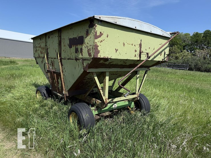 john-deere-605-image-1