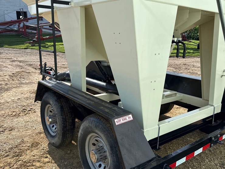2008-friesen-240rt-image-24